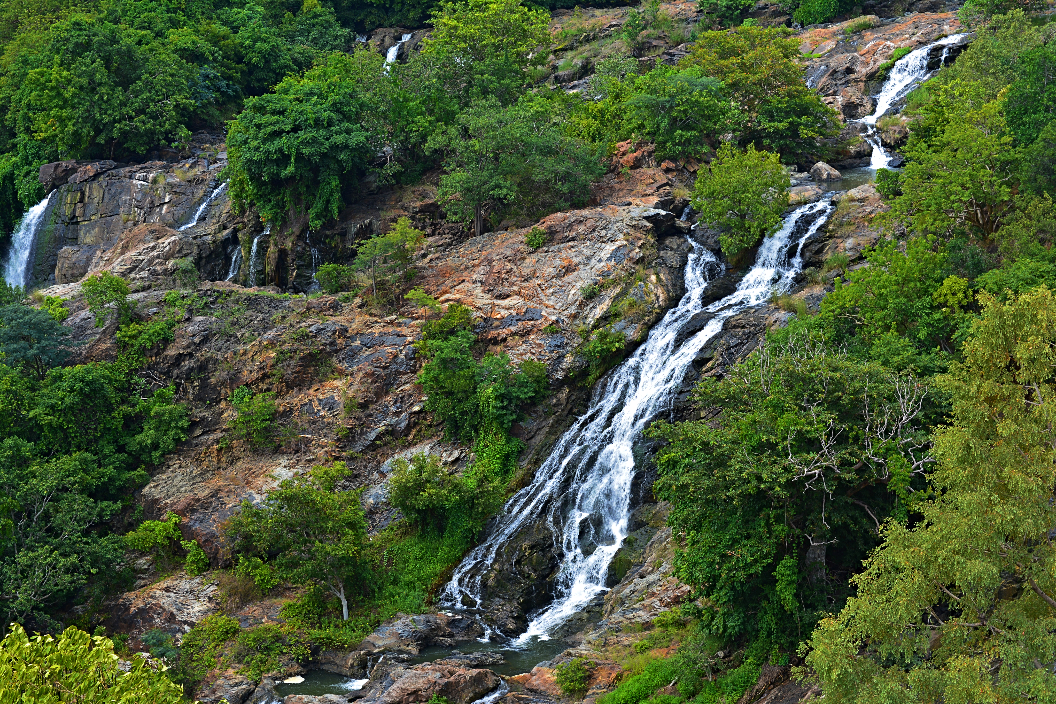 Gaganchukki Falls Shivanasamudra Falls